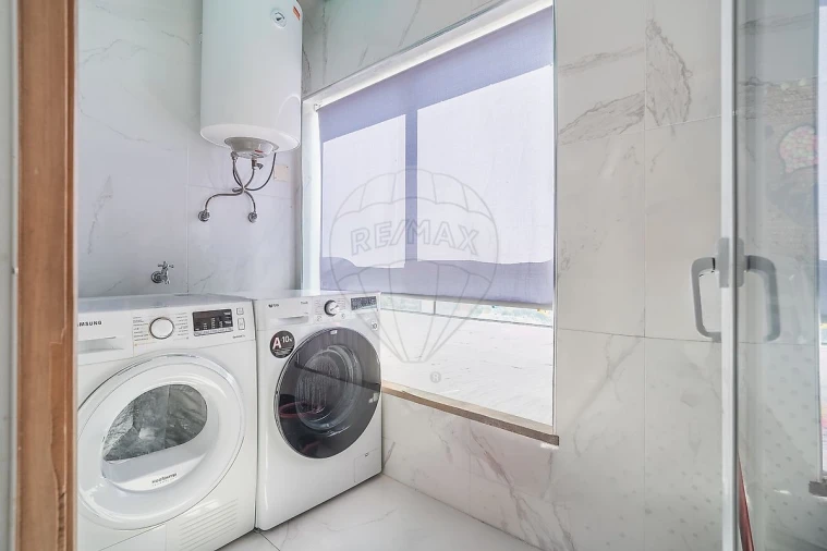 Apartamento T2 para Venda em Fânzeres e São Pedro da Cova Foto 19