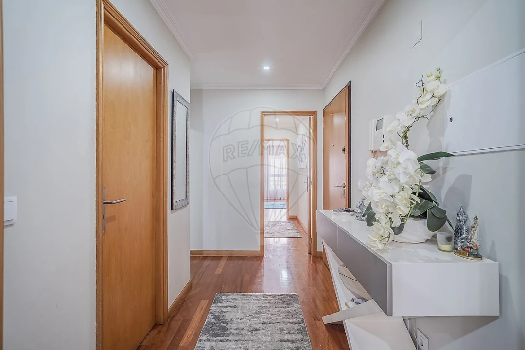 Apartamento T2 para Venda em Fânzeres e São Pedro da Cova Foto 20