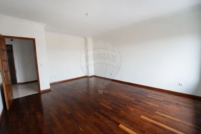 Apartamento T3 para Venda em Ermesinde