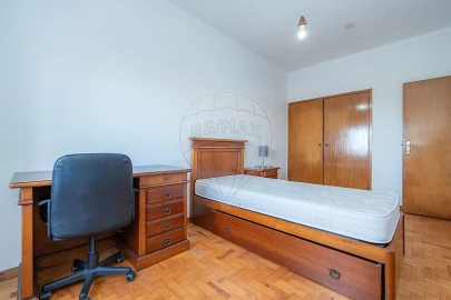 Apartamento T3 para Venda em Santo Antonio dos Olivais