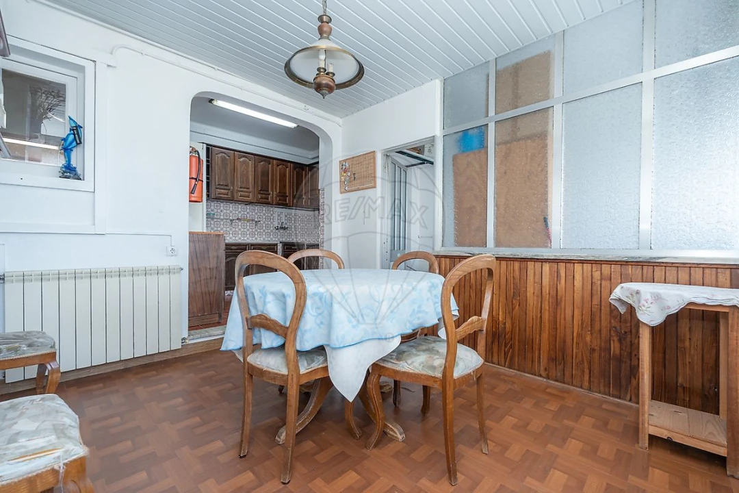 Apartamento T3 para Venda em Santo Antonio dos Olivais Foto 42