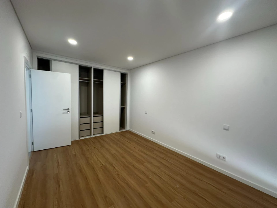 Moradia T3 para Venda em Fernao Ferro Foto 18