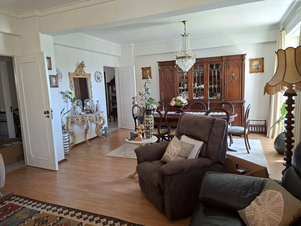 Apartamento T3 para Venda em Moscavide e Portela Foto 2