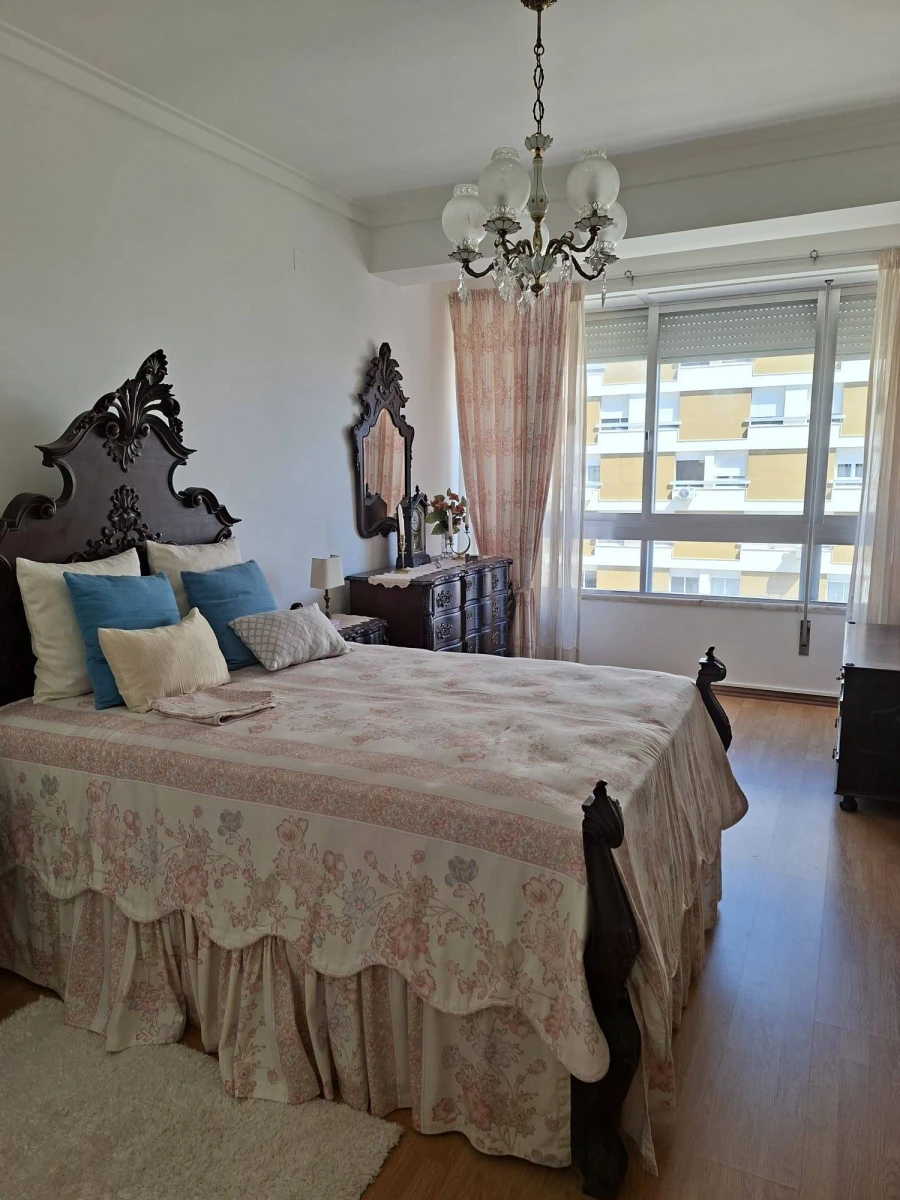 Apartamento T3 para Venda em Moscavide e Portela Foto 8