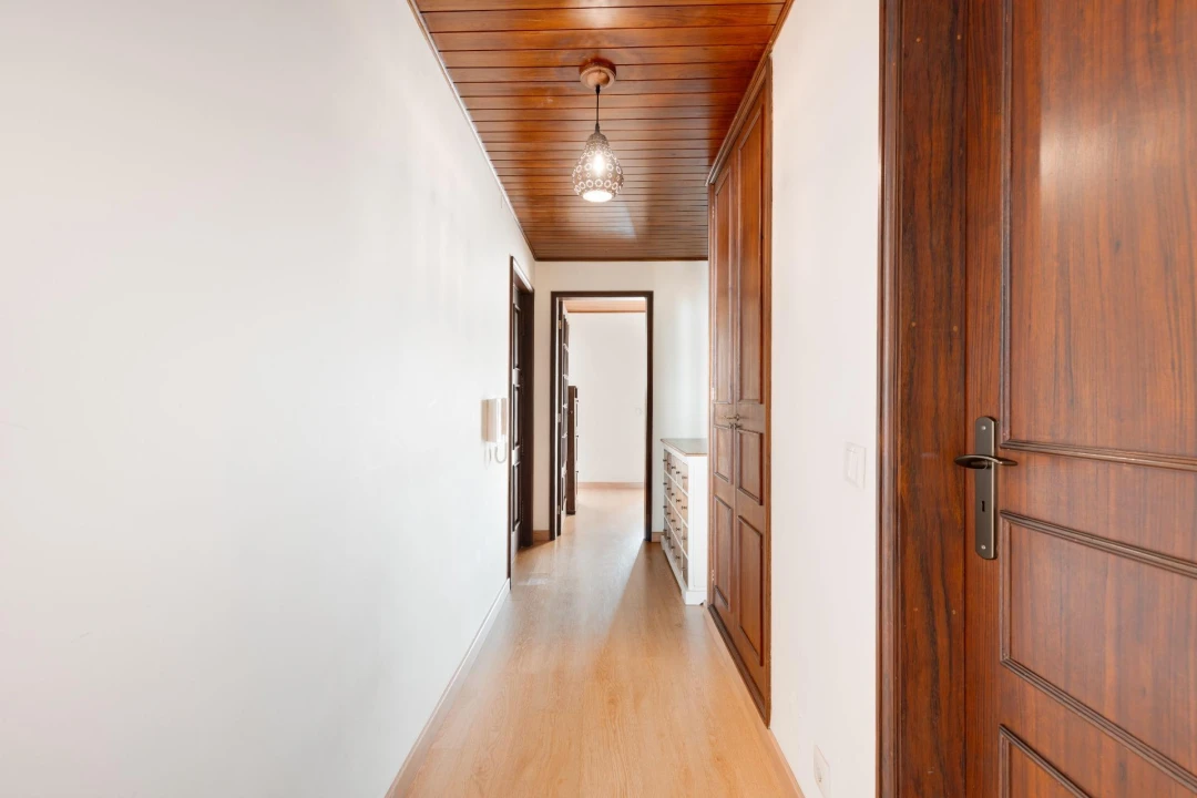 Apartamento T3 para Venda em Mafamude e Vilar do Paraíso Foto 13