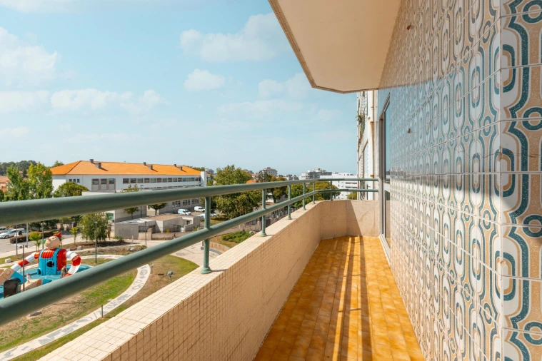Apartamento T3 para Venda em Mafamude e Vilar do Paraíso Foto 22