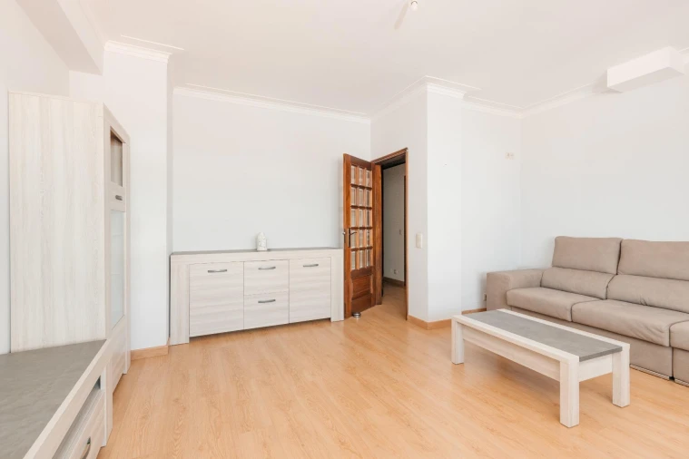 Apartamento T3 para Venda em Mafamude e Vilar do Paraíso Foto 5