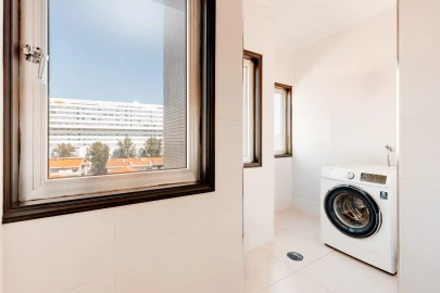 Apartamento T3 para Venda em Mafamude e Vilar do Paraíso