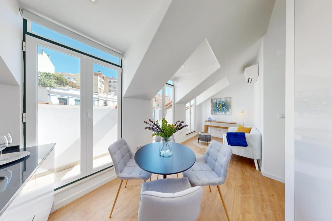 Apartamento T2 para Venda em São Vicente Foto 1