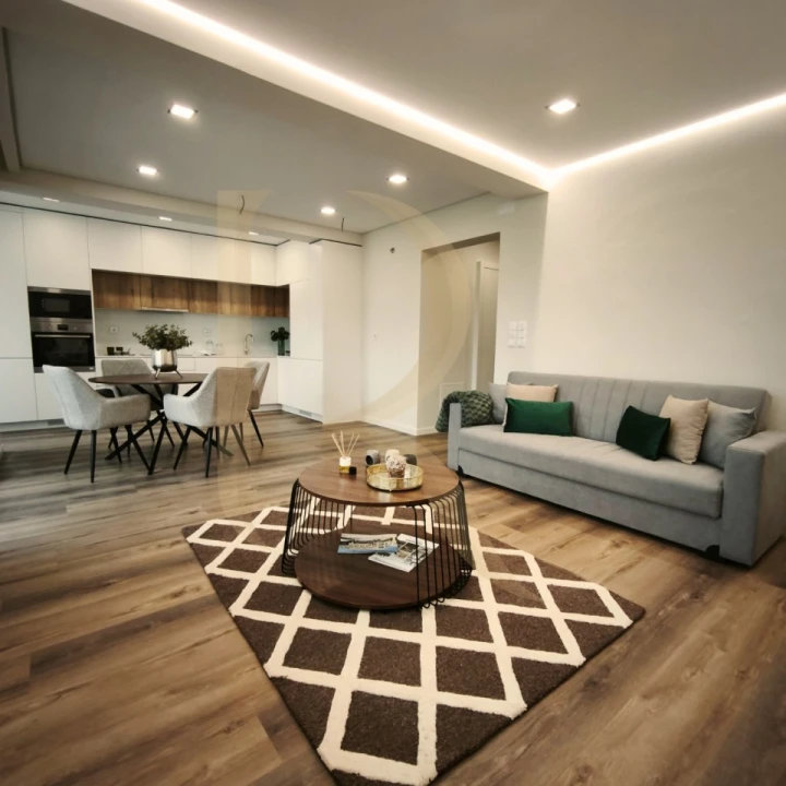 Apartamento T3 para Venda em São Domingos de Benfica Foto 1