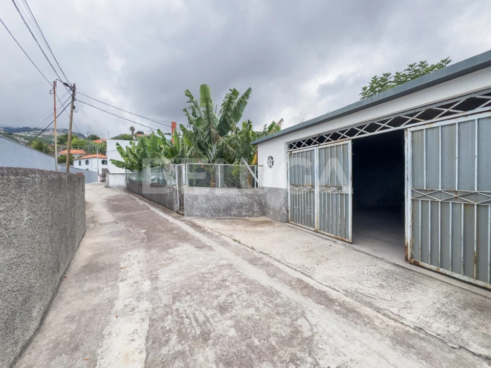 Moradia T2 para Venda em São Martinho Foto 8