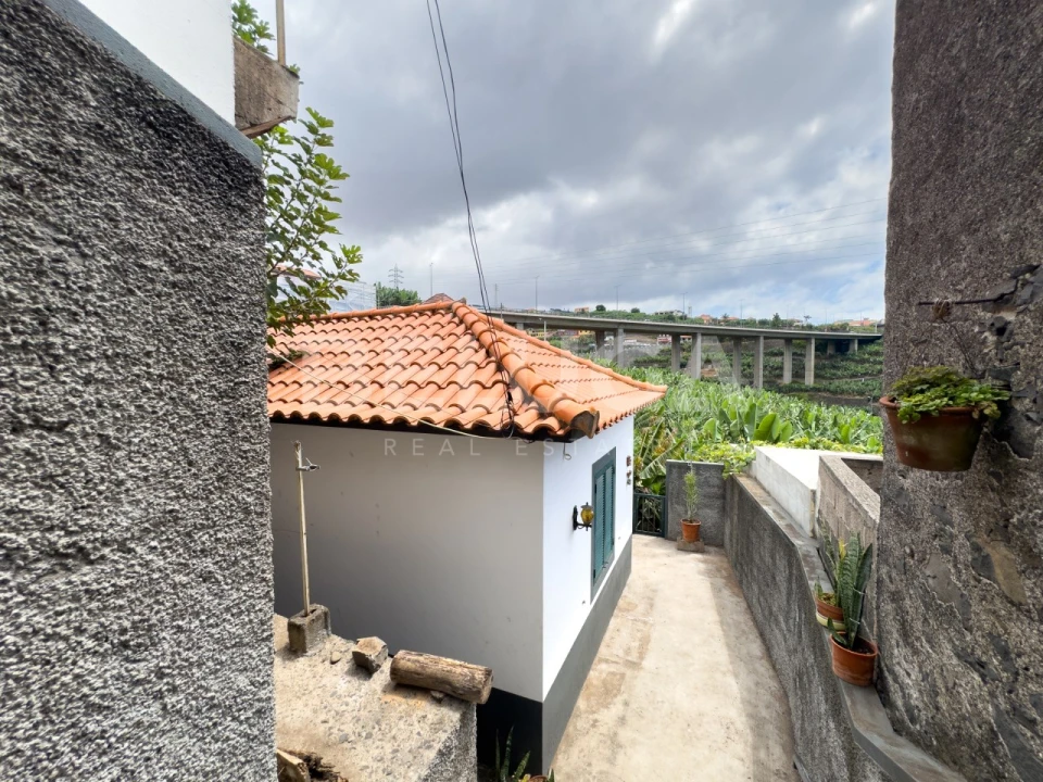 Moradia T2 para Venda em São Martinho Foto 12