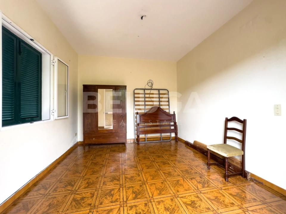 Moradia T2 para Venda em São Martinho Foto 17