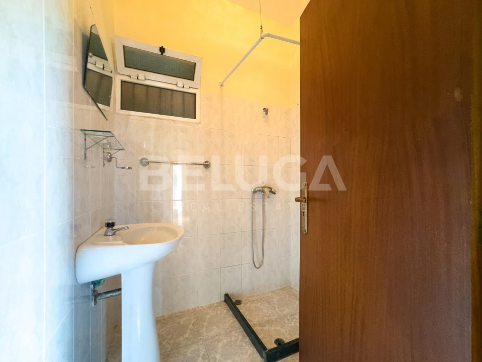 Moradia T2 para Venda em São Martinho Foto 26