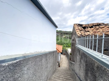 Moradia T2 para Venda em São Martinho