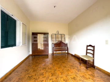 Moradia T2 para Venda em São Martinho