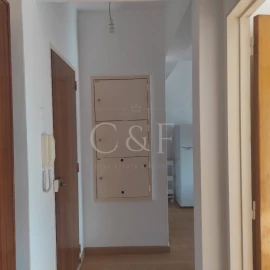 Apartamento T1 para Venda em Venteira