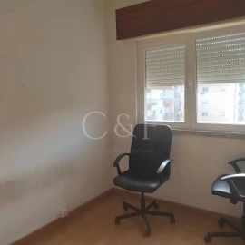 Apartamento T1 para Venda em Venteira