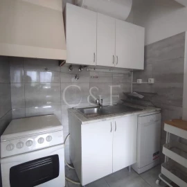 Apartamento T1 para Venda em Venteira