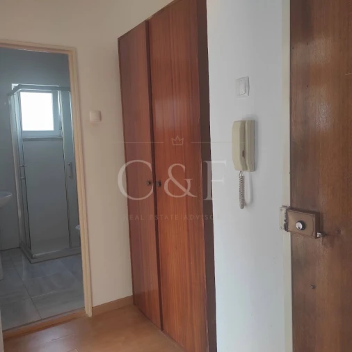 Apartamento T1 para Venda em Venteira Foto 9