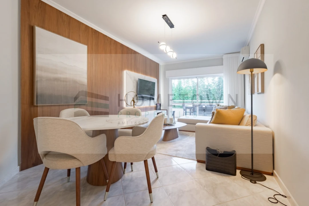Apartamento T2 para Venda em Quarteira Foto 4