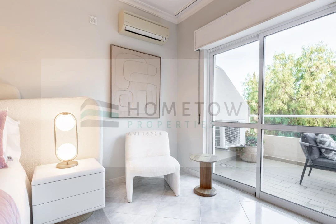 Apartamento T2 para Venda em Quarteira Foto 15