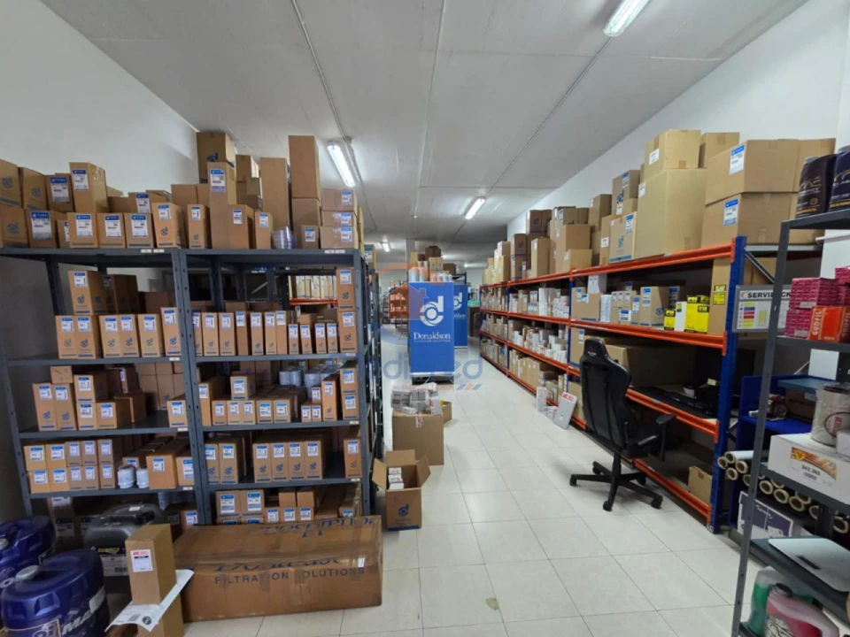 Armazém para Venda em Falagueira-Venda Nova Foto 2