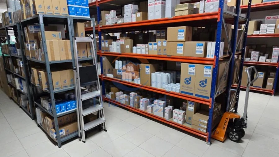 Armazém para Venda em Falagueira-Venda Nova