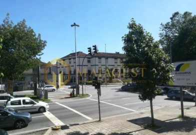 Loja para Arrendamento em São Mamede de Infesta e Senhora da Hora
