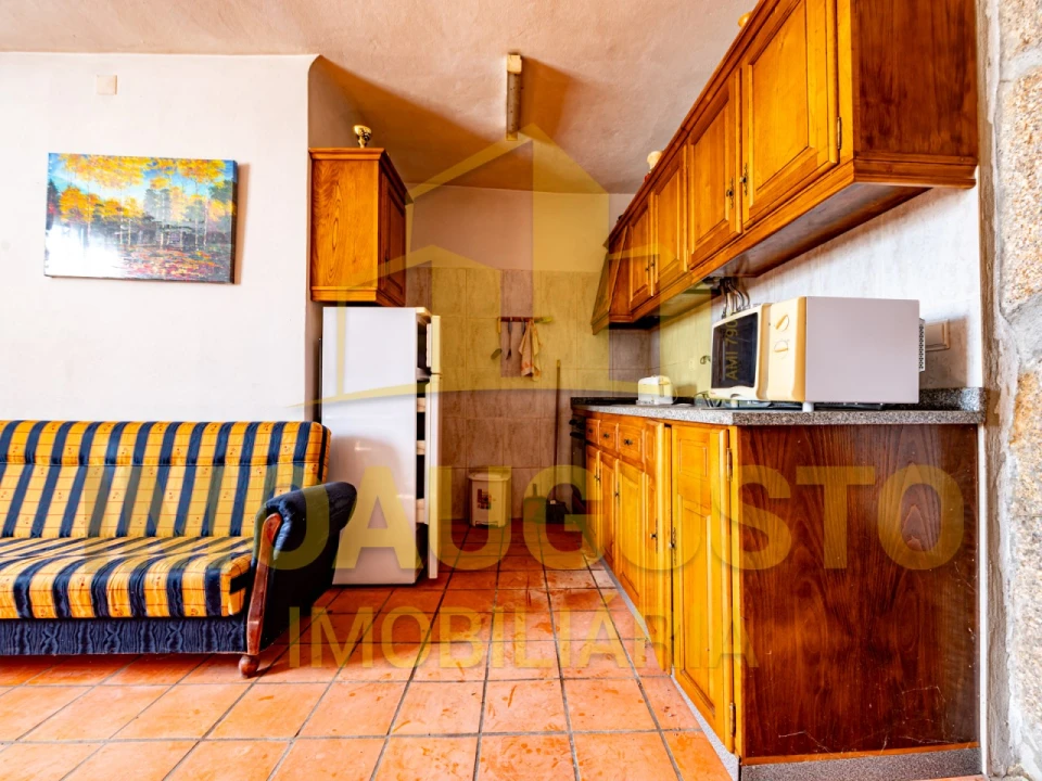 Moradia para Venda em Lajeosa do Mondego Foto 4
