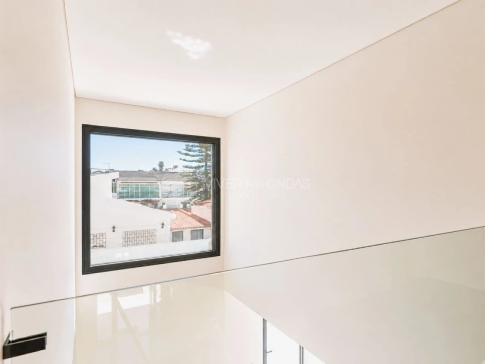 Moradia T4 para Venda em Amora Foto 32