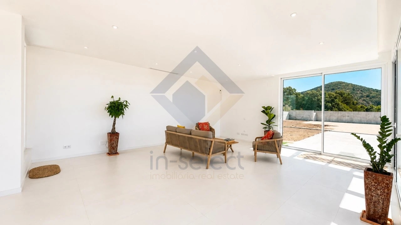 Moradia T3 para Venda em Santa Barbara de Nexe Foto 31