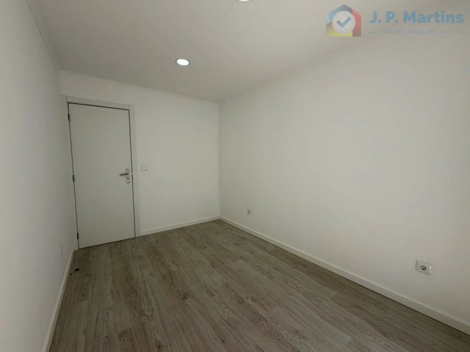 Apartamento T2 para Venda em Baixa da Banheira e Vale da Amoreira Foto 11