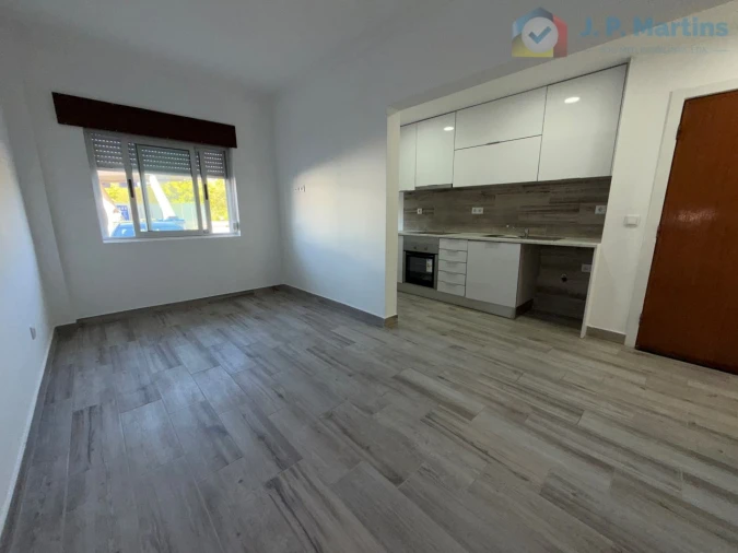 Apartamento T2 para Venda em Baixa da Banheira e Vale da Amoreira Foto 4