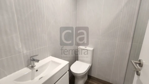 Apartamento T4 para Venda em Marvila, Ribeira Santarém, São Salvador, São Nicolau