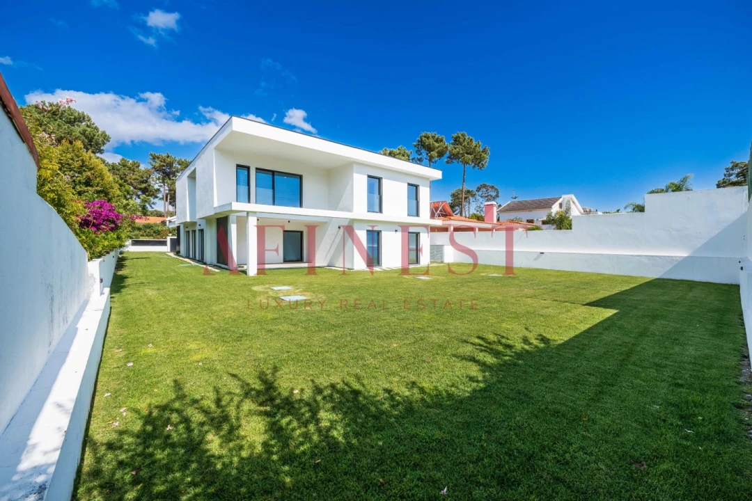 Moradia T5 para Venda em Charneca de Caparica e Sobreda Foto 8
