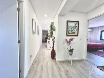 Apartamento T3 para Venda em Currelos, Papízios e Sobral