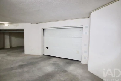 Apartamento T3 para Venda em Currelos, Papízios e Sobral