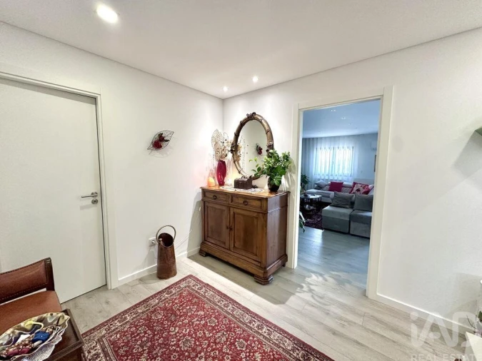 Apartamento T3 para Venda em Currelos, Papízios e Sobral Foto 4