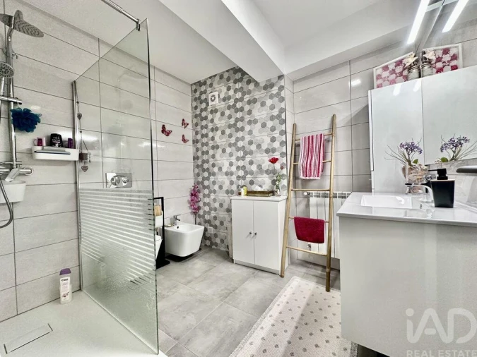 Apartamento T3 para Venda em Currelos, Papízios e Sobral Foto 25
