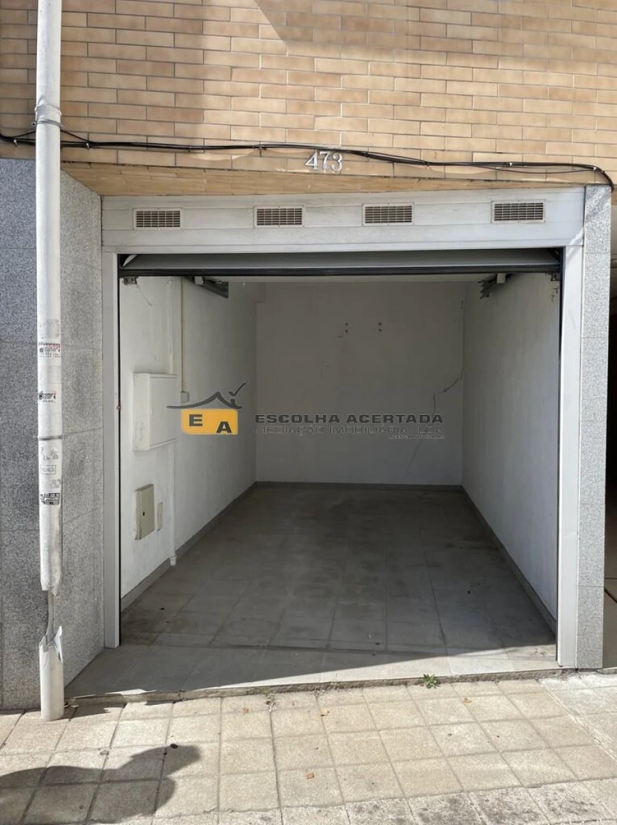 Apartamento T1 para Venda em Paranhos Foto 14