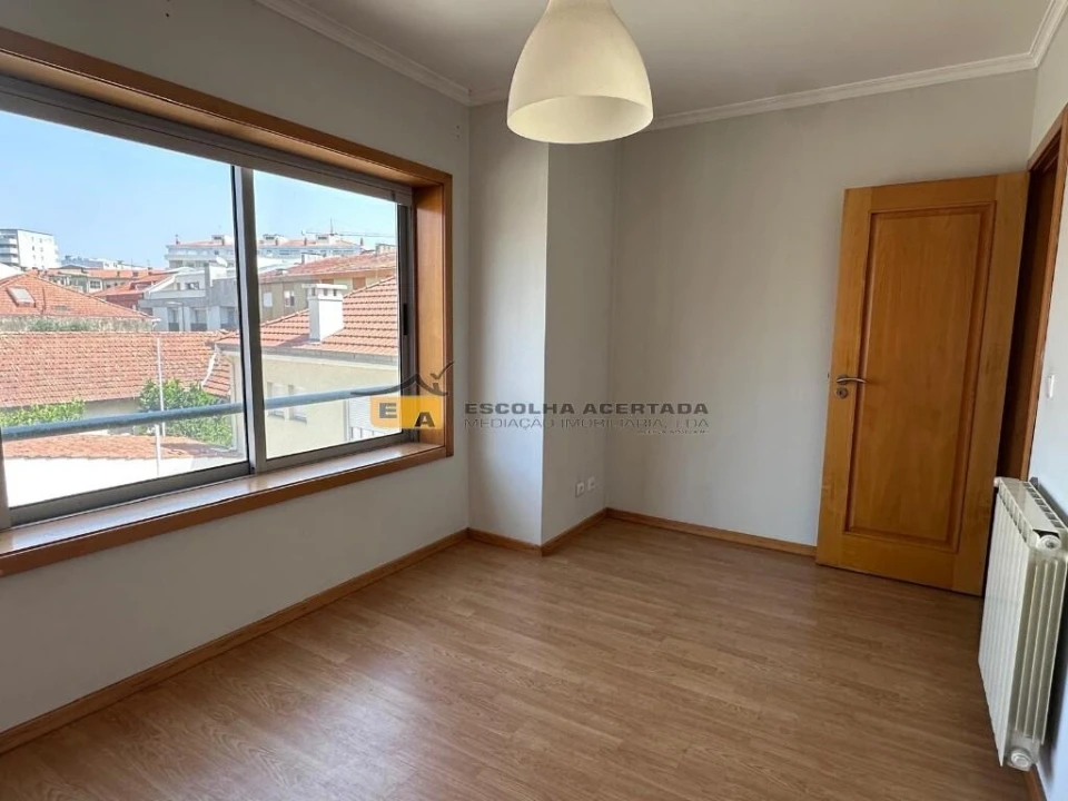 Apartamento T1 para Venda em Paranhos Foto 11