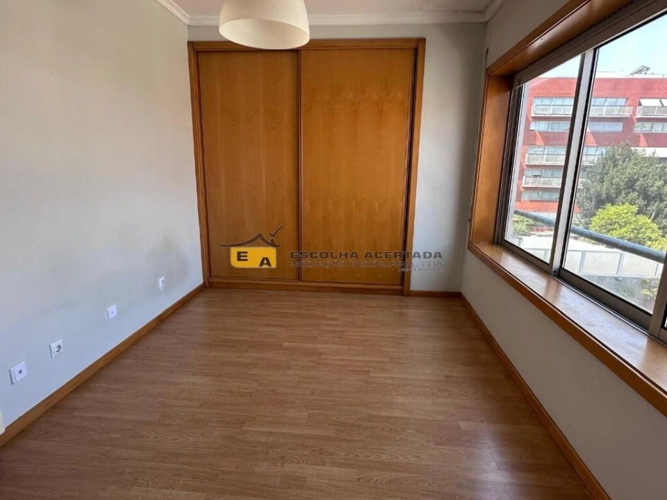 Apartamento T1 para Venda em Paranhos Foto 10