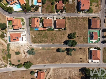 Terreno para Venda em Santa Comba Dão e Couto do Mosteiro