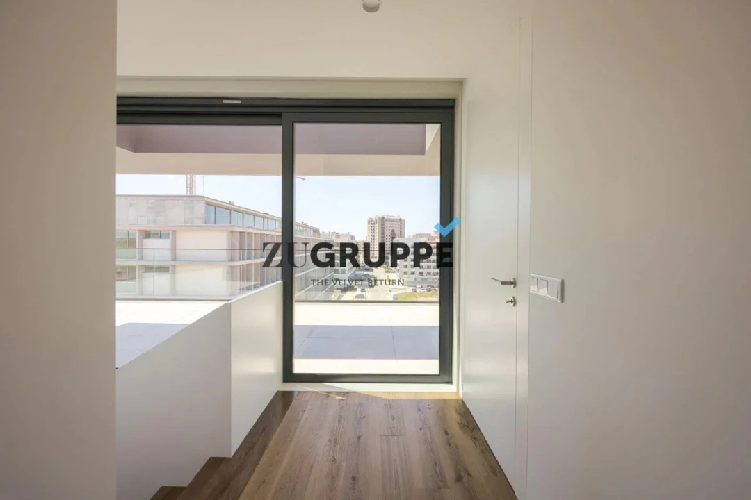 Apartamento T4 para Venda em Glória e Vera Cruz Foto 8