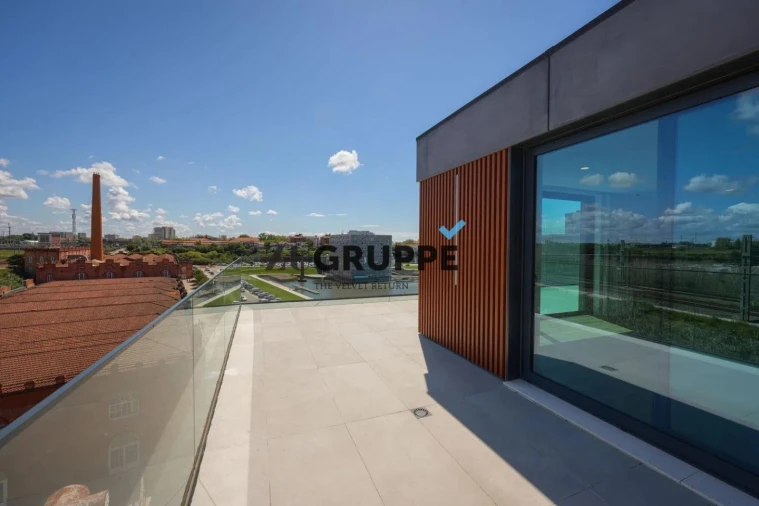 Apartamento T4 para Venda em Glória e Vera Cruz Foto 14