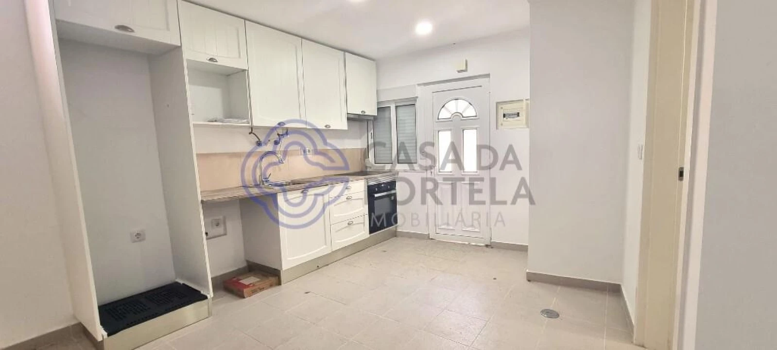 Moradia para Venda em Algés, Linda-A-Velha e Cruz Quebrada-Dafundo Foto 1