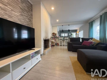 Moradia T3 para Venda em Alpiarça