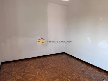 Apartamento T3 para Venda em Gondomar (São Cosme), Valbom e Jovim