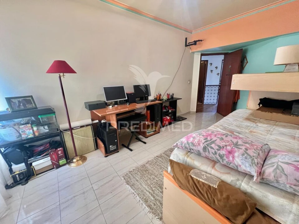 Apartamento T2 para Venda em Vialonga Foto 19